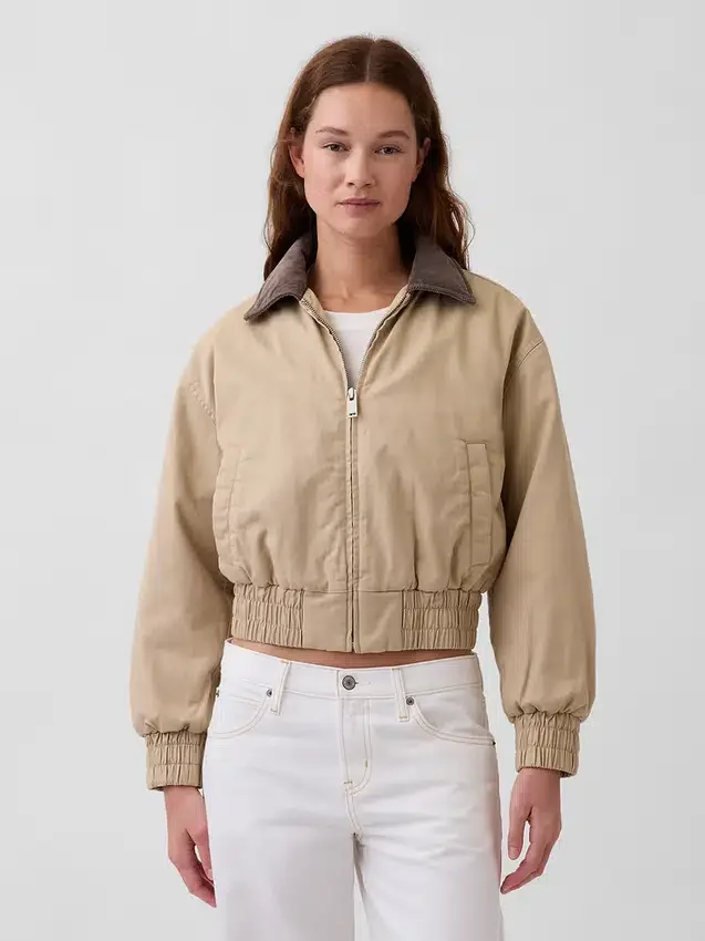 Kurtka bomberka w stylu oversize