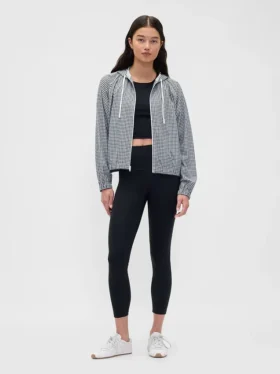 Kurtka wiatrówka GapFit Tech Gingham