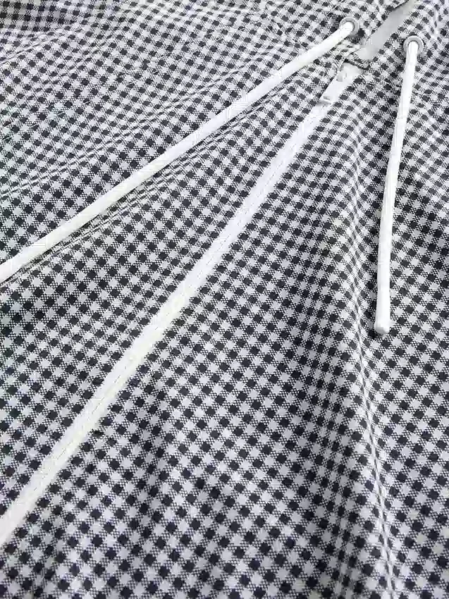 Kurtka wiatrówka GapFit Tech Gingham
