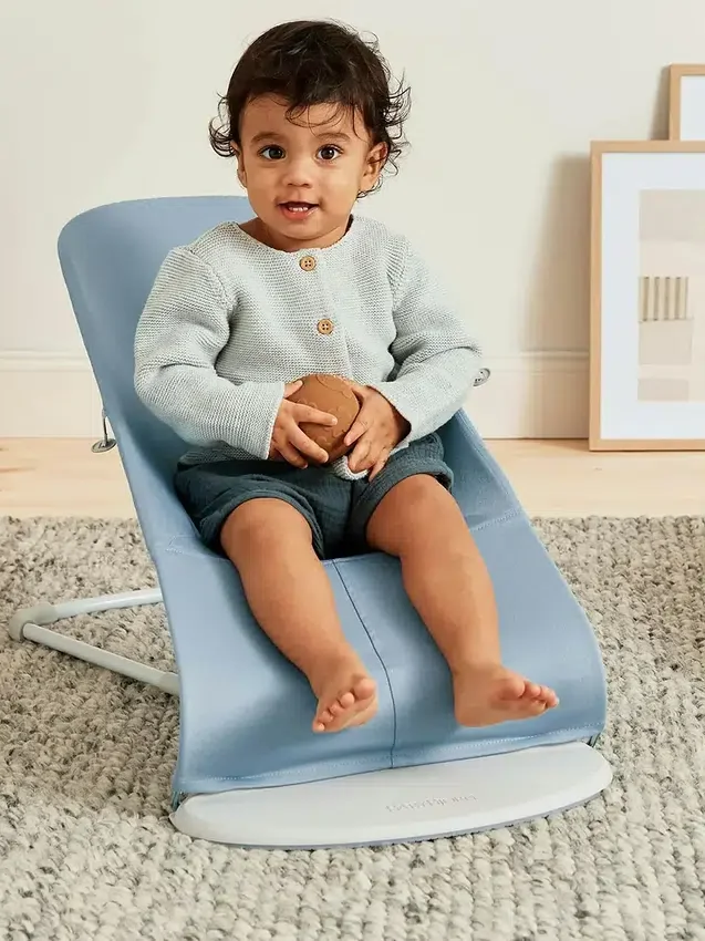 Leżaczek Babybjorn Baby Petal Quilt Bouncer Bliss