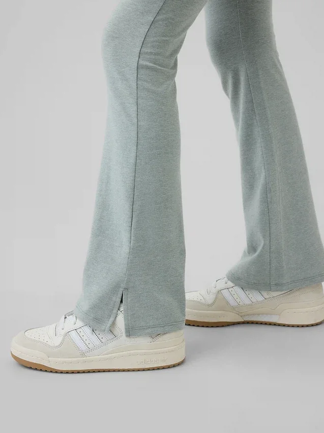 Legginsy dziecięce z rozszerzanymi nogawkami