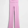 Legginsy GapFit Smooth z podwiniętym paskiem i lekko rozszerzanymi nogawkami