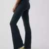 Legginsy GapFit Smooth z wysokim stanem i rozszerzanymi nogawkami