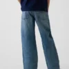 Luźne jeansy dla dzieci w stylu lat 90.