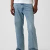Luźne jeansy typu bootcut