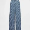Luźne jeansy z paskami w kolorze khaki, o średnim stanie i z ultramiękkiego denimu