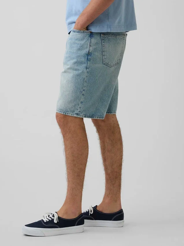 Luźne szorty dżinsowe w stylu lat 90.