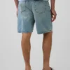 Luźne szorty dżinsowe w stylu lat 90.
