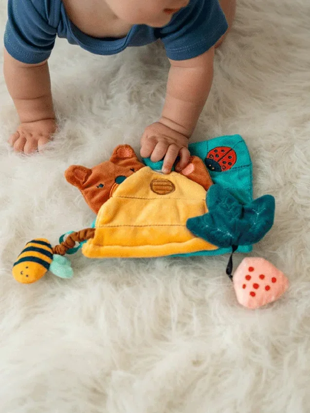 Miękka książeczka sensoryczna „Happy Hive”