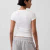 Mini T-shirt piżamowy z prążkowanym dekoltem