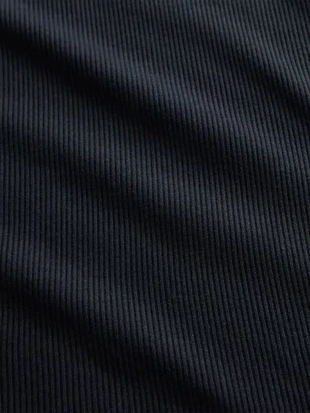 Mini T-shirt piżamowy z prążkowanym dekoltem