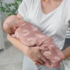 Muślinowy kocyk do owijania Comfy Cubs
