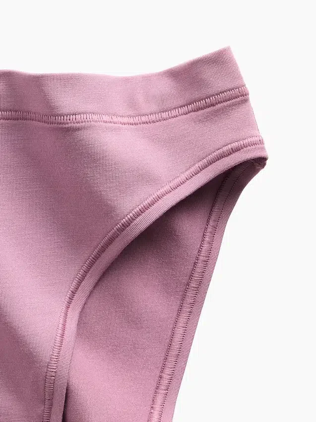 Najdelikatniejsze majtki typu bikini z modalu