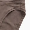 Najdelikatniejsze majtki typu bikini z modalu