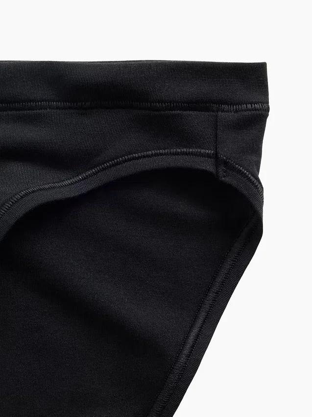 Najdelikatniejsze majtki typu bikini z modalu