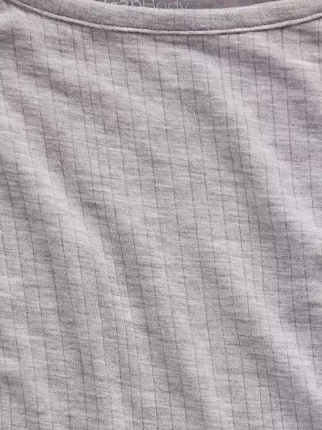 Najdelikatniejszy top piżamowy z modalu w prążki
