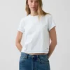 Niebieski T-shirt o luźnym kroju