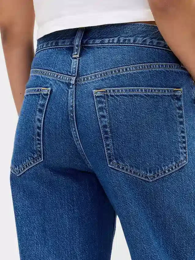 Nisko osadzone, ultramiękkie Jeansy typu cropped o luźnym kroju