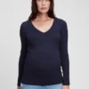Nowoczesny T-shirt odzieży ciążowej z dekoltem w serek