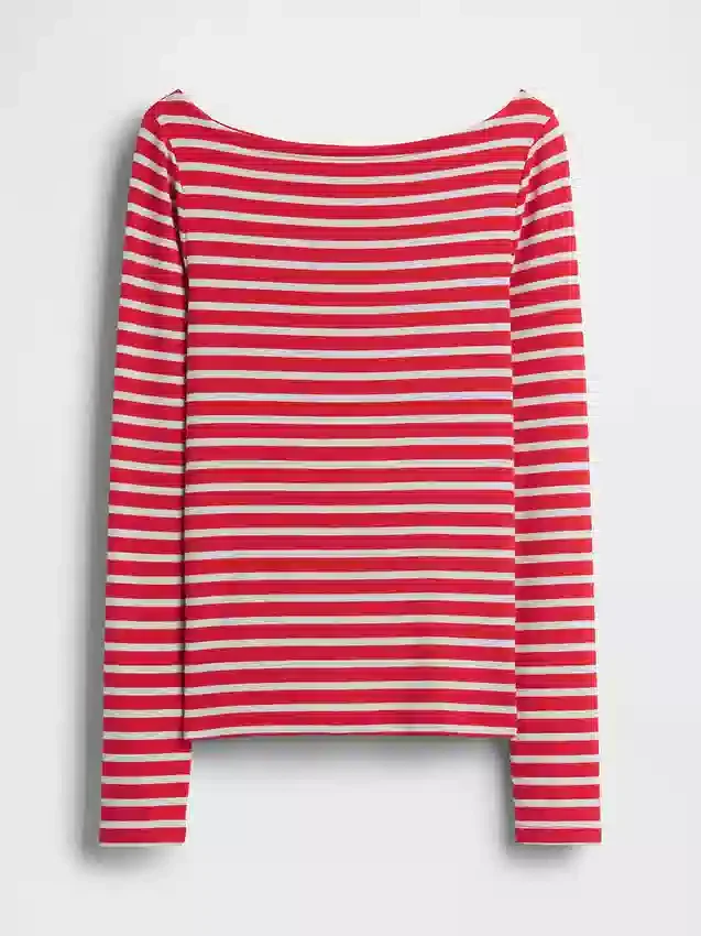 Nowoczesny T-shirt z dekoltem w łódkę