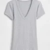 Nowoczesny T-shirt z dekoltem w serek