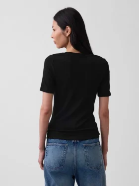 Nowoczesny T-shirt z okrągłym dekoltem
