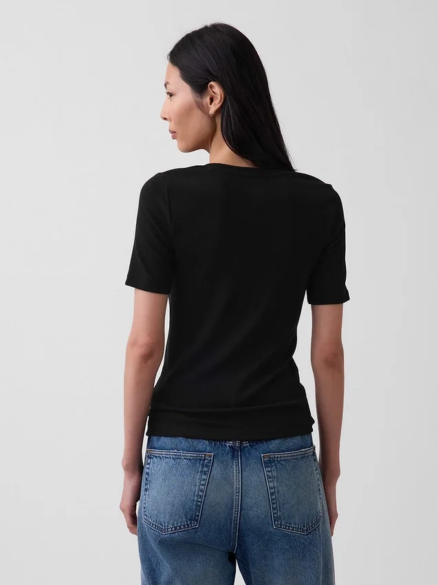 Nowoczesny T-shirt z okrągłym dekoltem