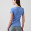 Nowoczesny T-shirt z okrągłym dekoltem