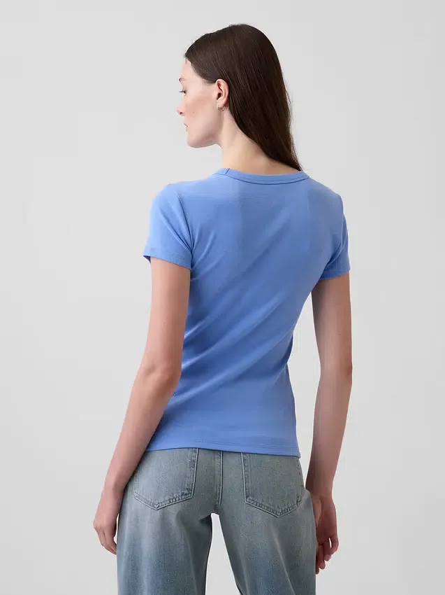 Nowoczesny T-shirt z okrągłym dekoltem