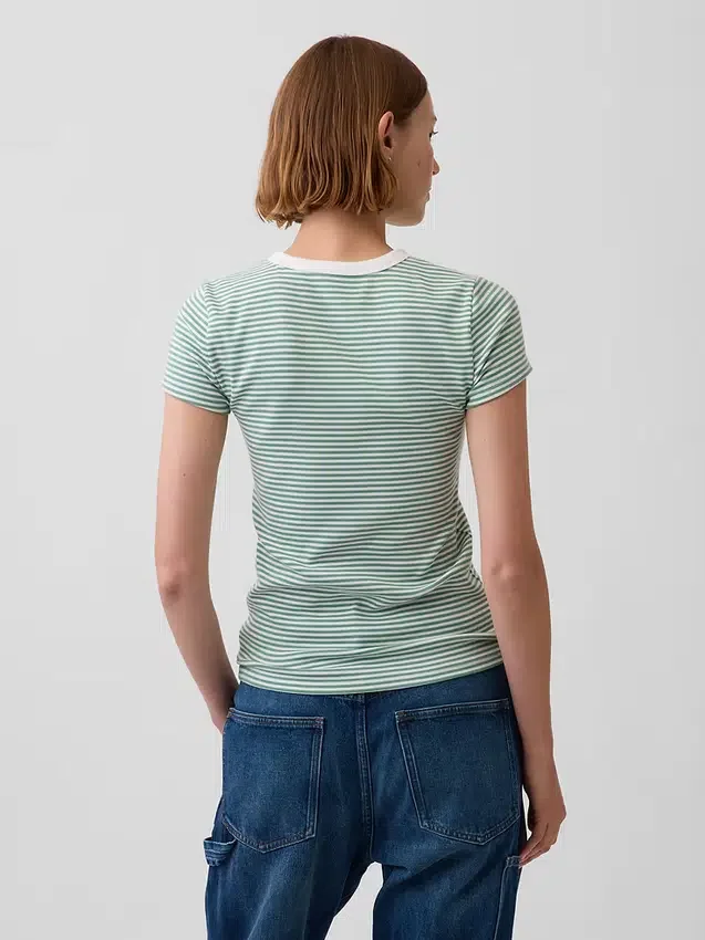 Nowoczesny T-shirt z okrągłym dekoltem