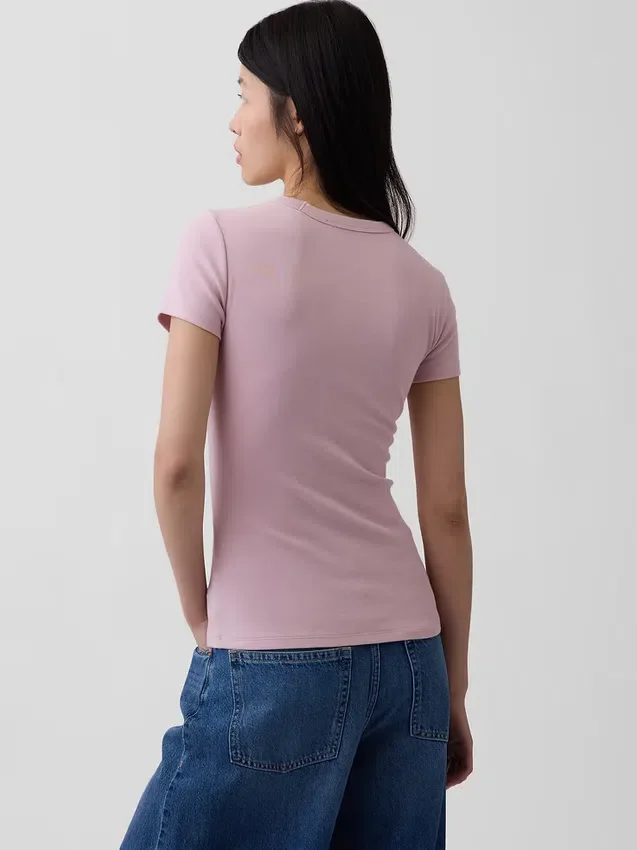 Nowoczesny T-shirt z okrągłym dekoltem