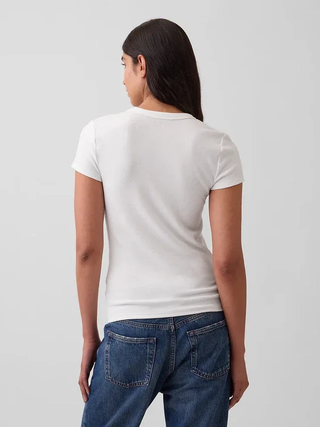 Nowoczesny T-shirt z okrągłym dekoltem