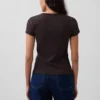 Nowoczesny T-shirt z okrągłym dekoltem i guzikami z dzianiny prążkowanej