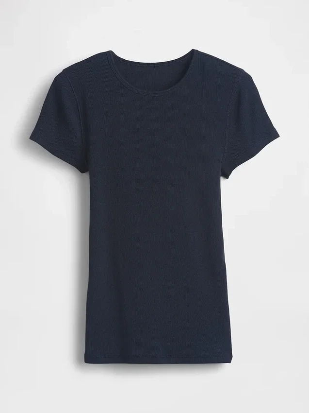 Nowoczesny T-shirt z prążkowanej dzianiny