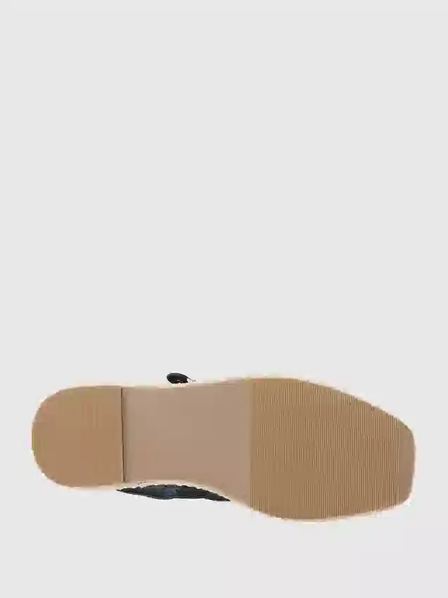 Płaskie buty Meg typu Mary Jane