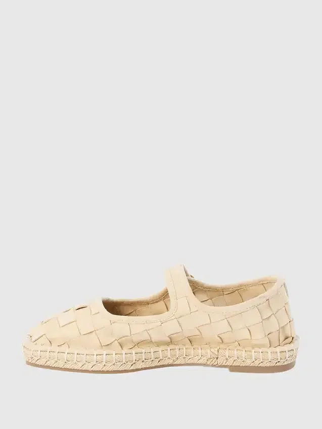 Płaskie buty Meg typu Mary Jane