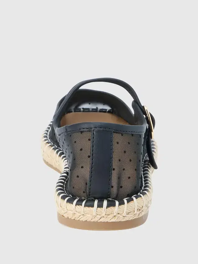 Płaskie buty Meg typu Mary Jane