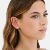 Pierced Co – małe kolczyki z motywem serca w kolorze brzoskwiniowym z zapięciem śrubowym