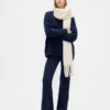 Spodnie sweterkowe typu bootcut z serii CashSoft