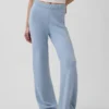 Spodnie sweterkowe typu bootcut z serii CashSoft