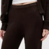 Spodnie sweterkowe typu bootcut z serii CashSoft