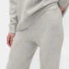 Spodnie sweterkowe typu bootcut z serii CashSoft