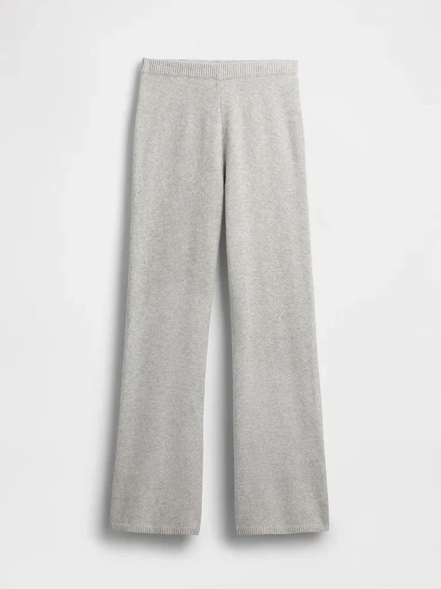 Spodnie sweterkowe typu bootcut z serii CashSoft