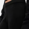 Spodnie sweterkowe typu bootcut z serii CashSoft