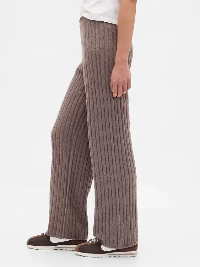 Spodnie sweterkowe z dzianiny typu „cable-knit” z serii CashSoft