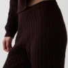 Spodnie sweterkowe z dzianiny typu „cable-knit” z serii CashSoft