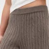 Spodnie sweterkowe z dzianiny typu „cable-knit” z serii CashSoft