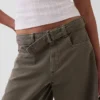 Spodnie typu culotte o średnim stanie z paskiem