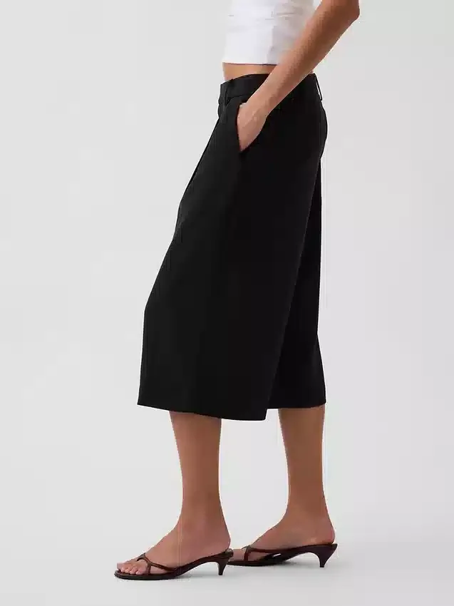 Spodnie typu culotte z niskim stanem