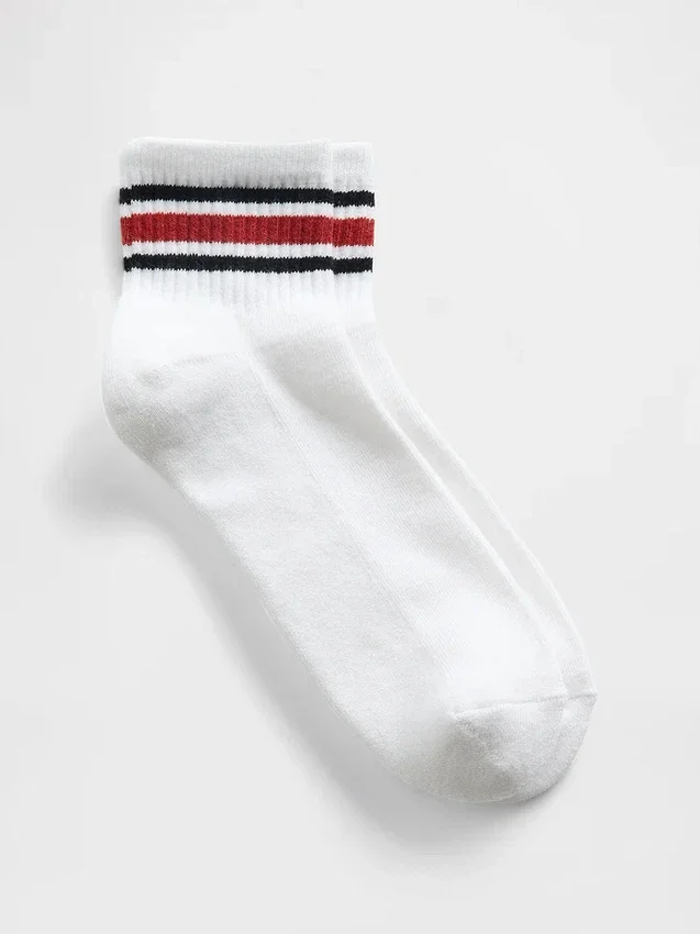 Sportowe skarpetki do połowy łydki